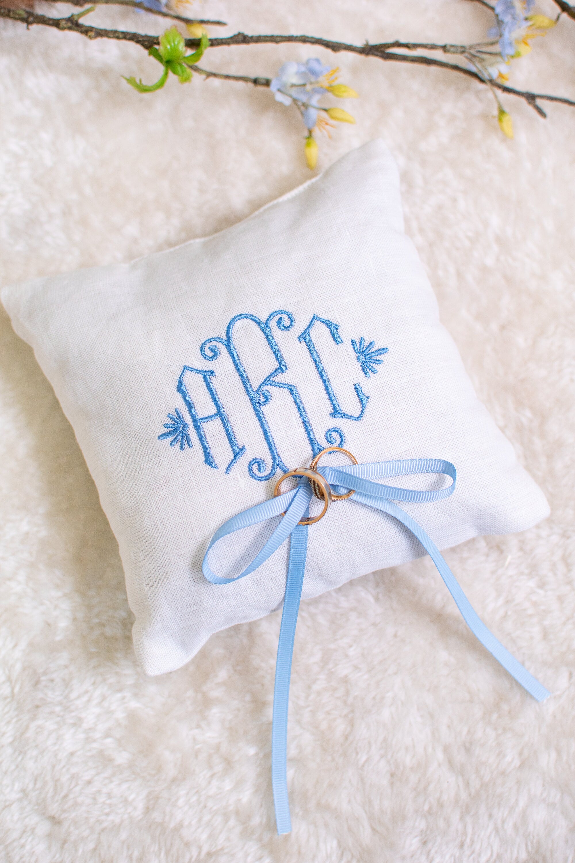 Monogram Ring Bearer Pillow for Wedding, Linen Embroidered Ring Bearer Pillow, Monogrammed Ring Bearer Pillow