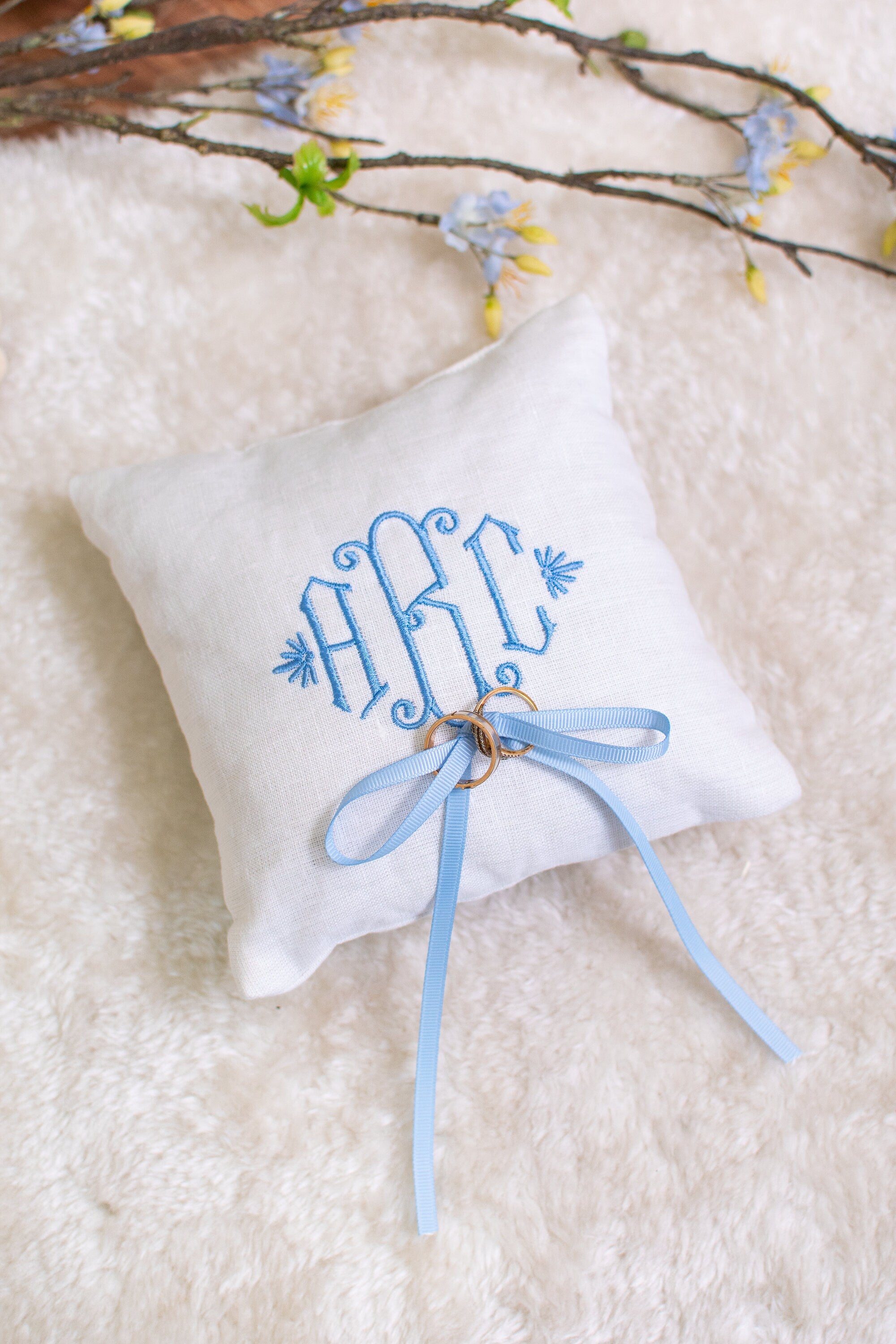 Monogram Ring Bearer Pillow for Wedding, Linen Embroidered Ring Bearer Pillow, Monogrammed Ring Bearer Pillow